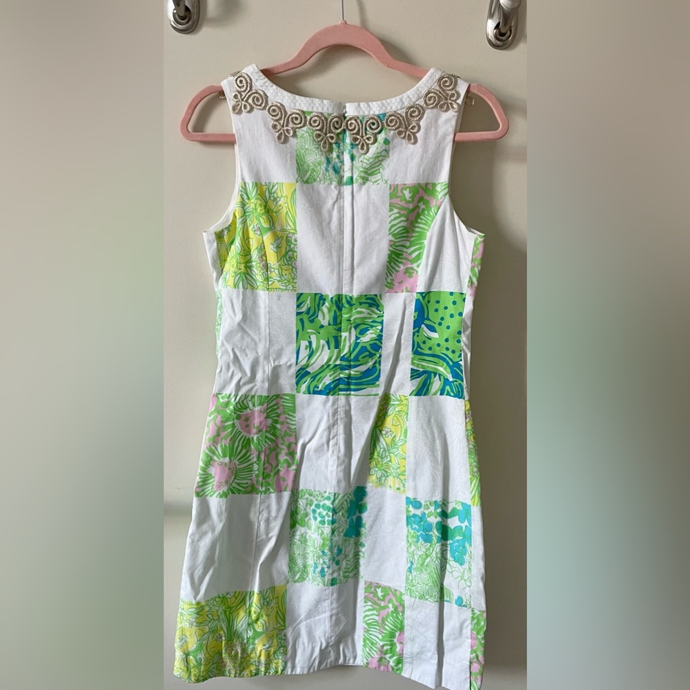 Classic Lilly Pulitzer Dress, patchwork pattern with gold lace detailing. - Picture 2 of 3